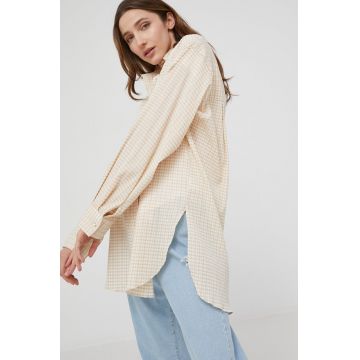 Answear Lab camasa femei, culoarea bej, cu guler clasic, relaxed