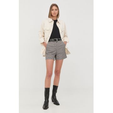 The Kooples camasa jeans femei, culoarea bej, cu guler clasic, relaxed