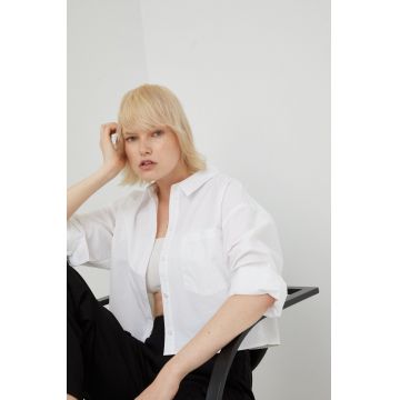Gestuz camasa femei, culoarea alb, cu guler clasic, relaxed