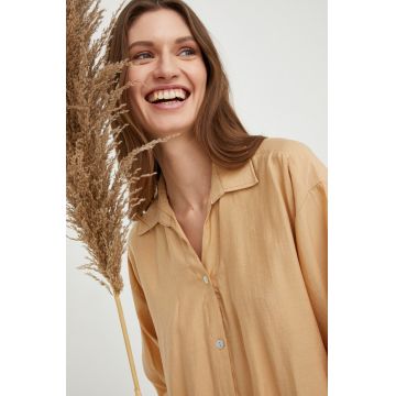 Answear Lab camasa femei, culoarea bej, cu guler clasic, relaxed