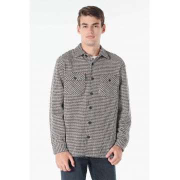 Camasa cu imprimeu houndstooth si buzunare aplicate Camasa cu imprimeu houndstooth si buzunare aplicate