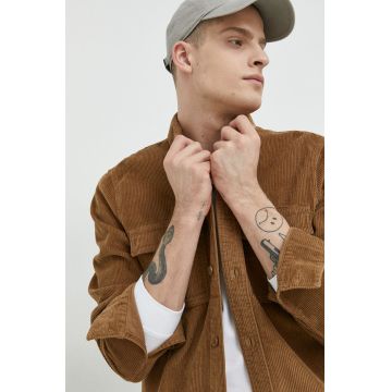 Hollister Co. camasa din velur barbati, culoarea maro, cu guler clasic, regular