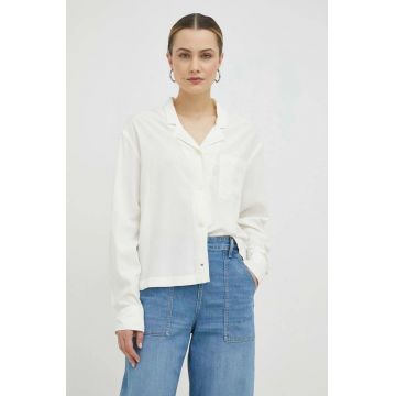 Wrangler camasa femei, culoarea bej, cu guler clasic, relaxed