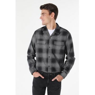 Camasa cu model in carouri si buzunar pe piept - Negru/Gri