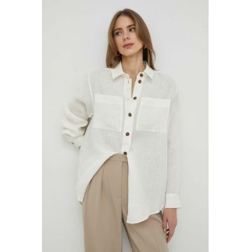 Marella camasa de in culoarea bej, cu guler clasic, regular