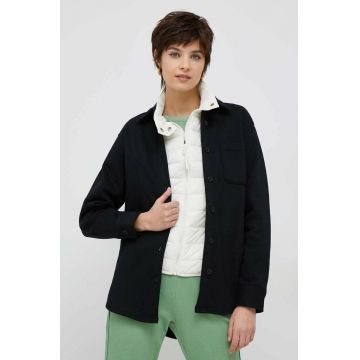 GAP camasa femei, culoarea negru, cu guler clasic, relaxed