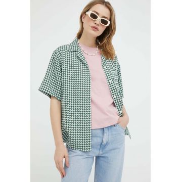 Levi's camasa femei, culoarea verde, cu guler clasic, relaxed