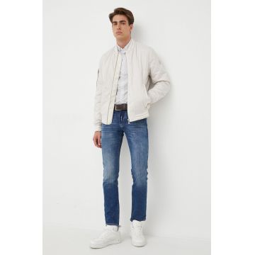 Armani Exchange camasa barbati, culoarea bej, cu guler button-down, slim