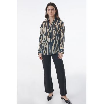 Camasa din in cu animal print