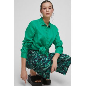 Medicine camasa de in femei, culoarea verde, cu guler clasic, regular