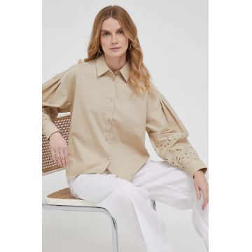 United Colors of Benetton camasa femei, culoarea bej, cu guler clasic, relaxed