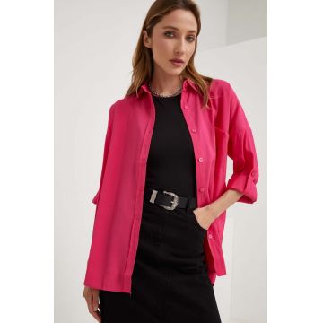 Answear Lab camasa femei, culoarea roz, cu guler clasic, relaxed Answear Lab camasa femei, culoarea roz, cu guler clasic, relaxed