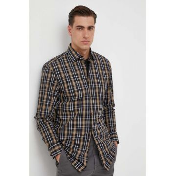 BOSS camasa barbati, culoarea bej, cu guler clasic, regular