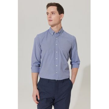 Camasa slim fit cu guler fixat cu nasturi