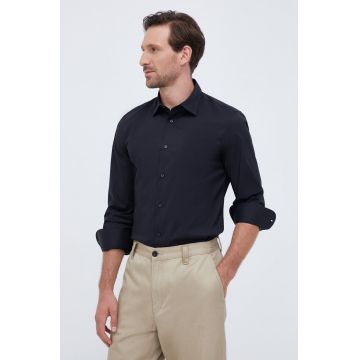 United Colors of Benetton camasa barbati, culoarea negru, cu guler clasic, slim