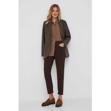 United Colors of Benetton camasa femei, culoarea maro, cu guler clasic, regular