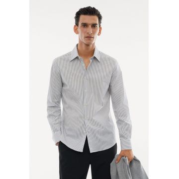Camasa slim fit cu dungi Simon