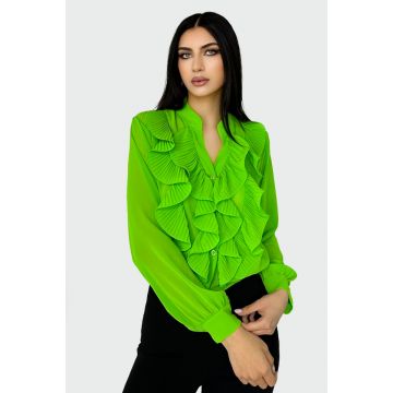 Camasa eleganta Dariana, cu textura vaporoasa, maneca lunga si volane maxi cu aspect plisat, Verde deschis, Marime universala S/M/L