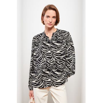 Camasa cu animal print
