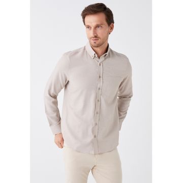 Camasa regular fit cu guler fixat cu nasturi