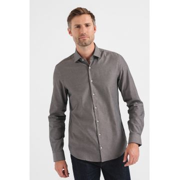 Camasa slim fit cu guler ascutit