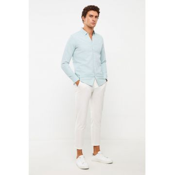 Camasa slim fit cu guler fixat cu nasturi