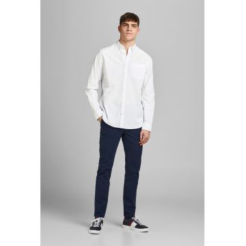 Camasa slim fit cu guler fixat cu nasturi