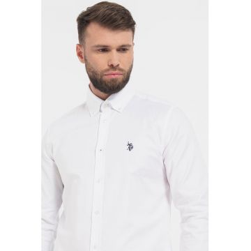 Camasa slim fit cu guler fixat de nasturi