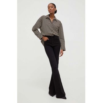 Answear Lab camasa din bumbac femei, culoarea negru, cu guler clasic, relaxed