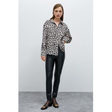 Camasa cu model animal print