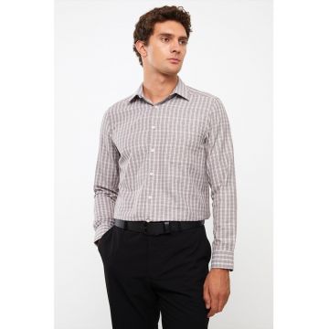 Camasa regular fit cu model in carouri