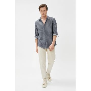 Camasa regular fit cu model in dungi