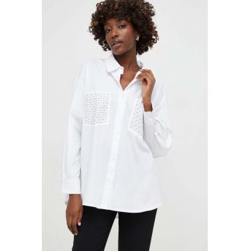 Answear Lab camasa din bumbac femei, culoarea alb, cu guler clasic, relaxed