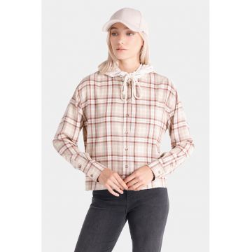 Camasa regular fit in carouri