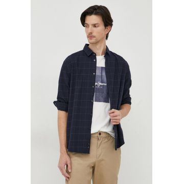 Sisley camasa din bumbac barbati, culoarea albastru marin, cu guler clasic, regular