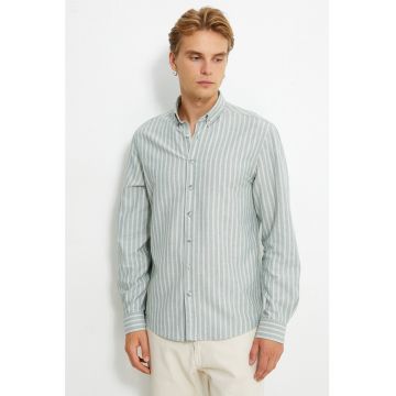Camasa slim fit cu model dungi