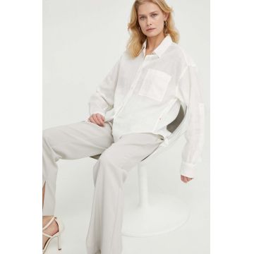 BOSS Orange cămașă femei, culoarea bej, cu guler clasic, relaxed 50511766