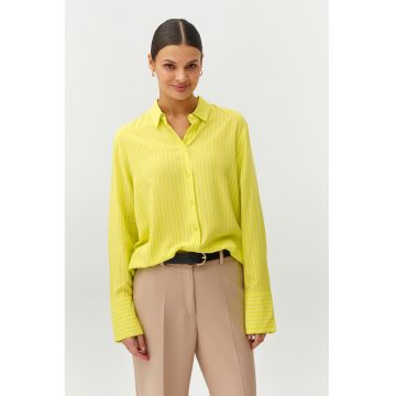 Camasa cu model in dungi si mansete ample