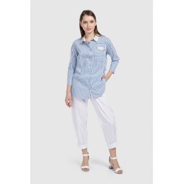 Camasa lejera cu model in dungi