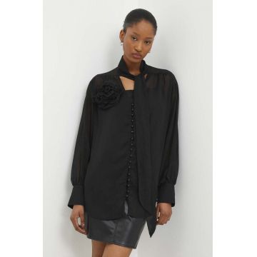 Answear Lab camasa femei, culoarea negru, cu un decolteu legat, relaxed