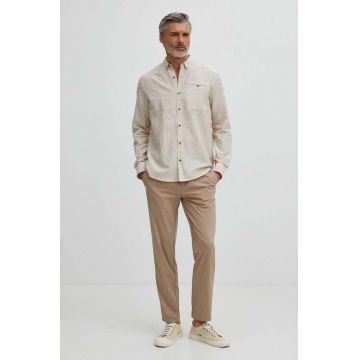 Medicine camasa de in barbati, culoarea bej, cu guler button-down, regular