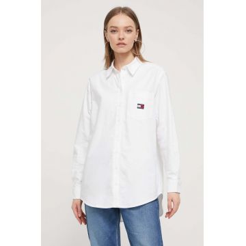 Tommy Jeans cămașă din bumbac femei, culoarea alb, cu guler clasic, relaxed DW0DW17807