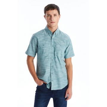 Camasa regular fit cu buzunare pe piept