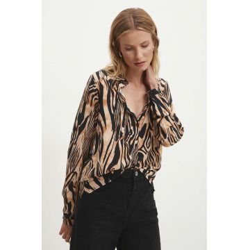 Answear Lab camasa femei, culoarea bej, cu guler clasic, regular