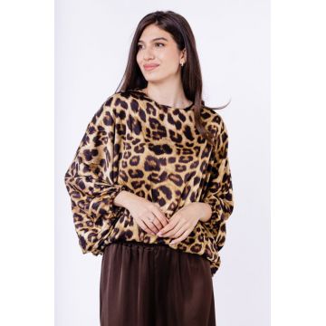 Camasa plisata din satin, cu maneci fluture si imprimeu animal print