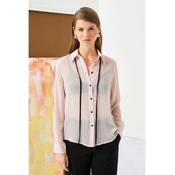 Camasa regular fit cu model