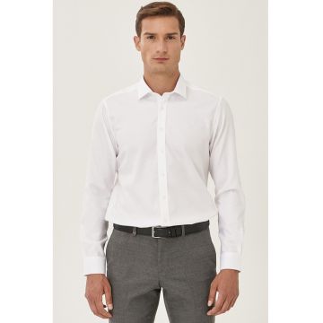 Camasa slim fit cu guler ascutit