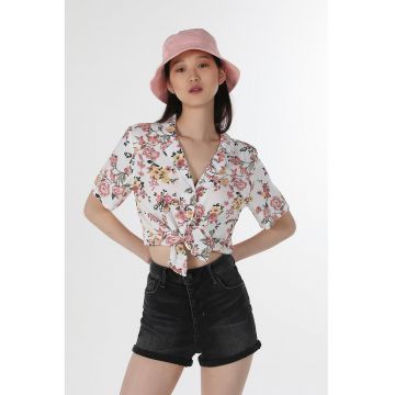 Camasa crop regular fit cu maneci scurte si model floral