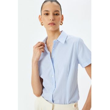 Camasa cu maneci scurte si model in dungi