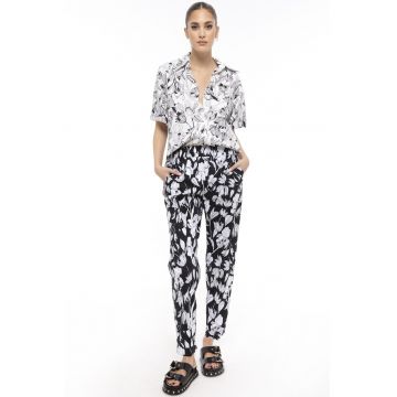 Camasa cu model floral si maneci scurte